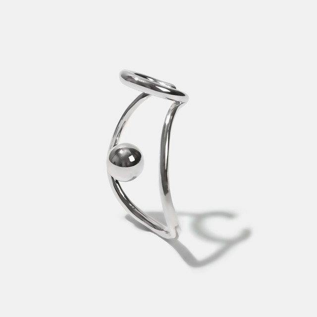 SP6-E24 (EAR CUFF)