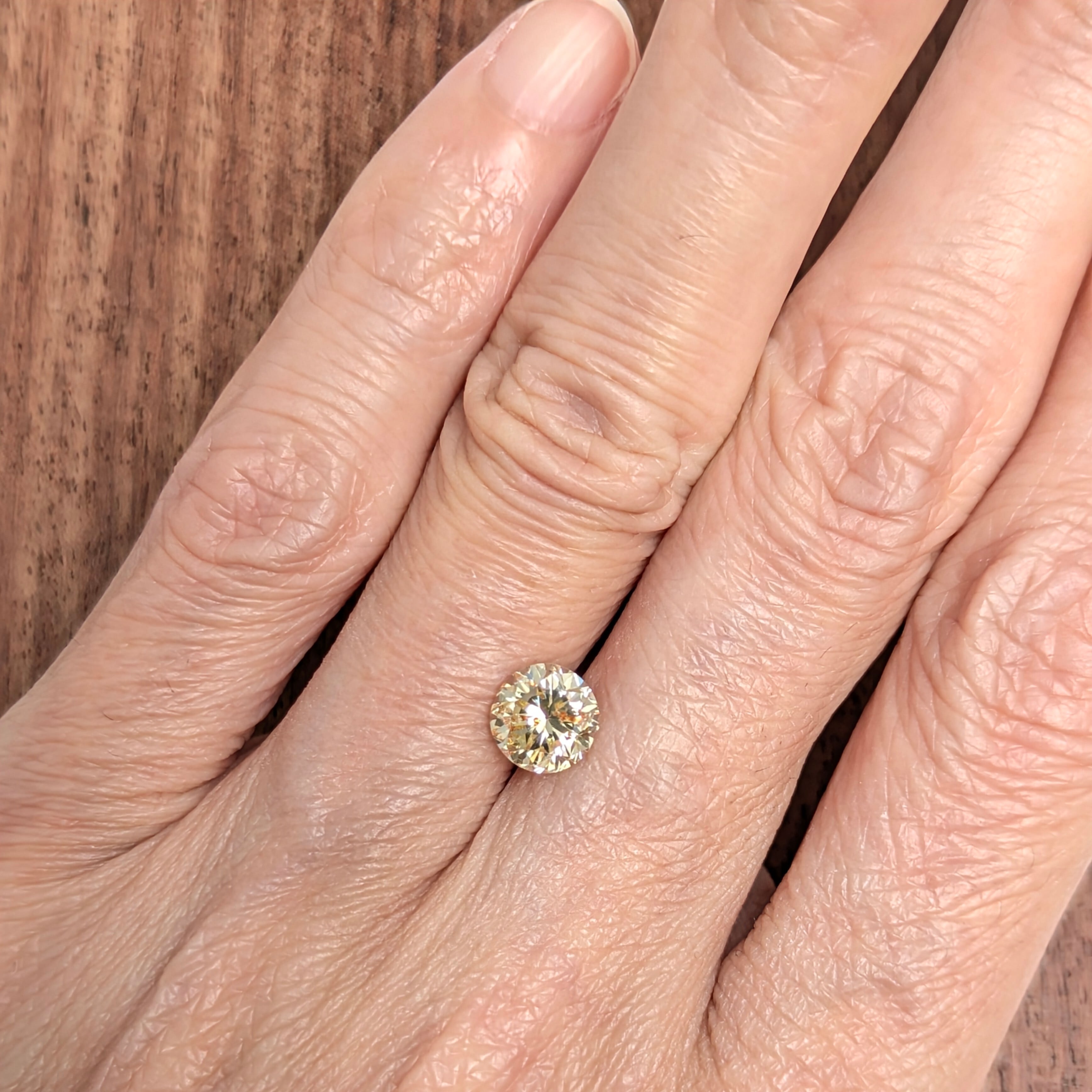 ライトイエローダイヤルース【1.093ct】PRO207845 | DiamondAntique