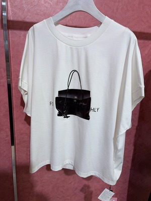 sister anniversary 19周年　ポリーヌブロー   バックロゴ半袖TOPS