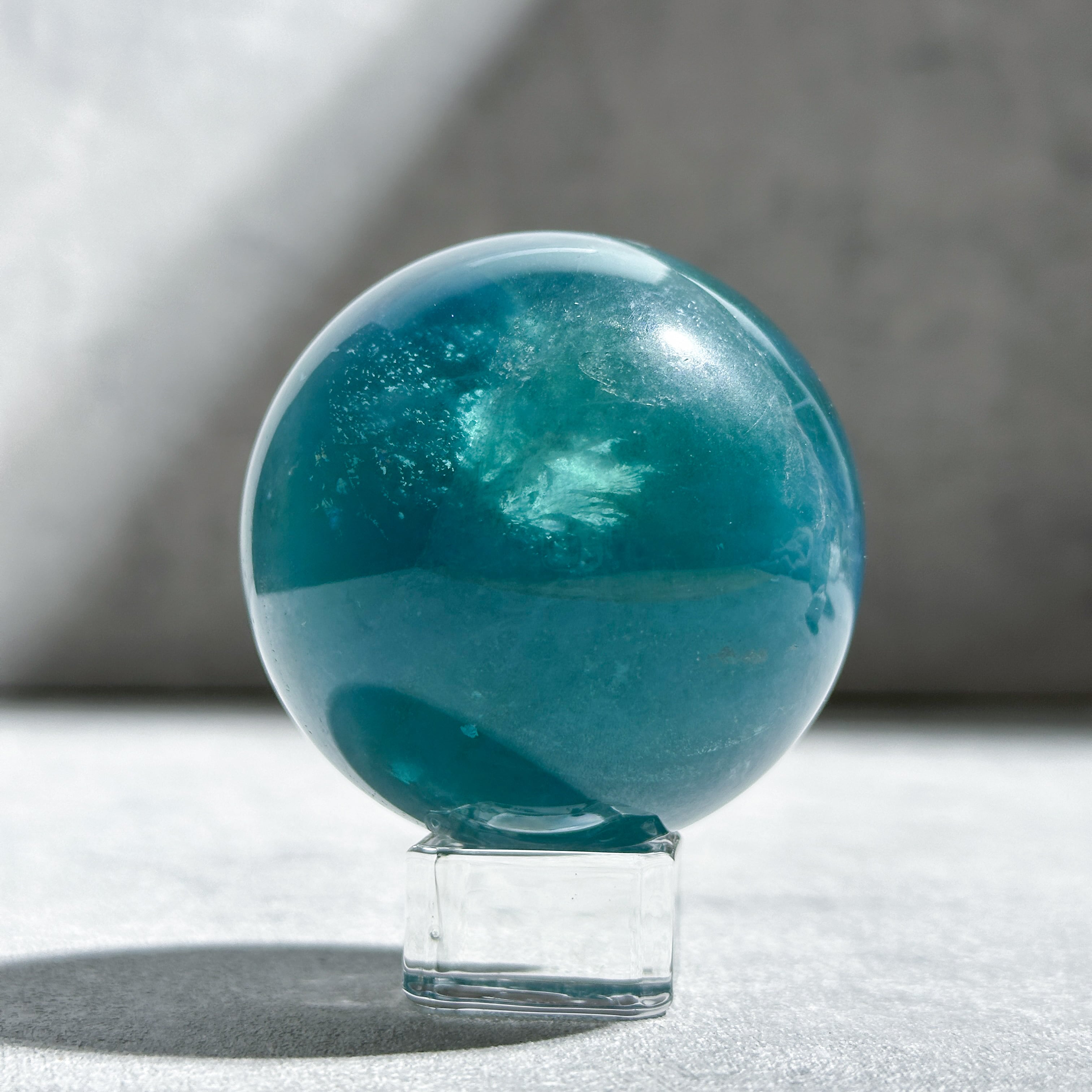 ブルーフローライト スフィア(丸玉)33◇ Blue Fluorite ブルーフローライト スフィア(丸玉)33◇ Blue Fluorite