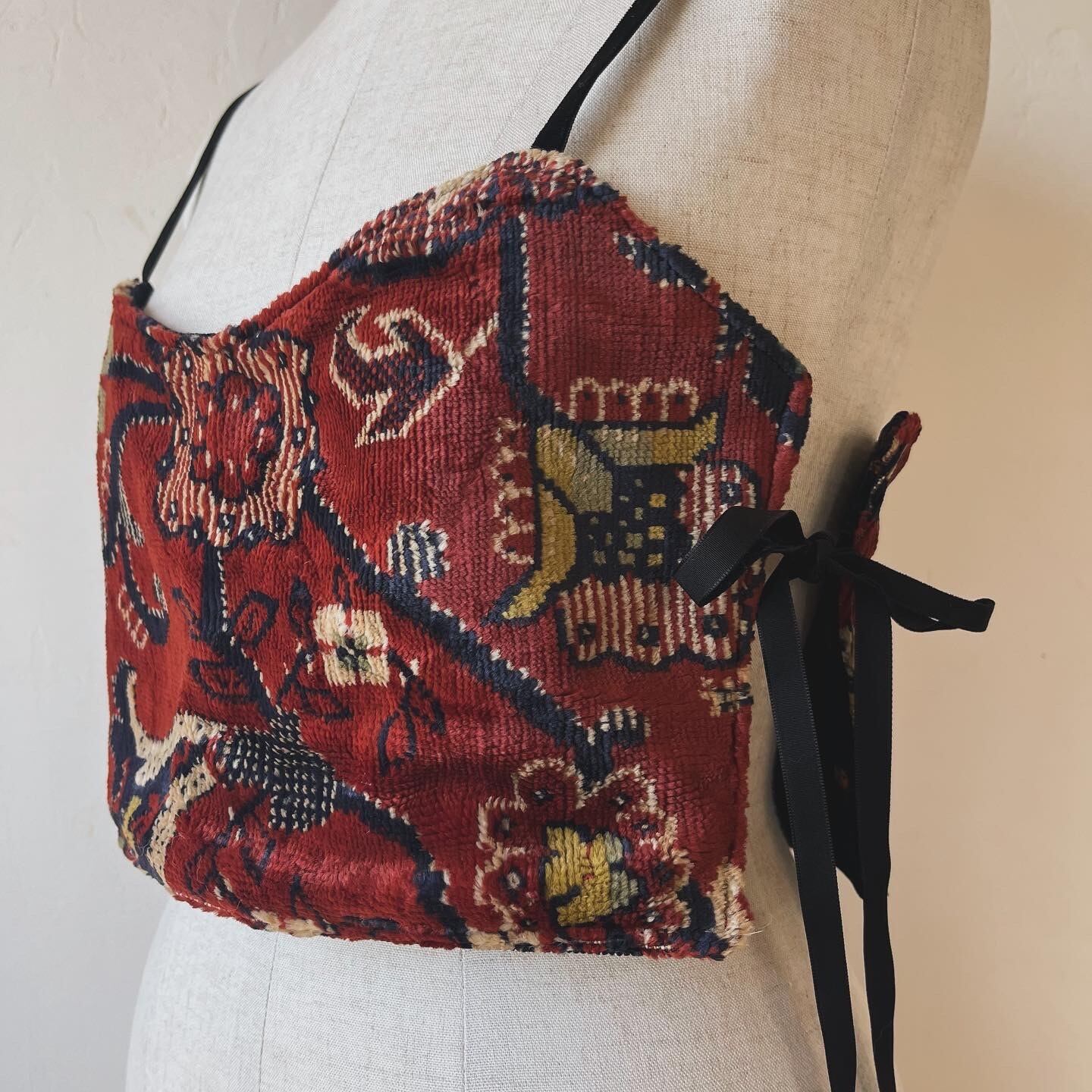 KILIG vintage original rug bustier | KILIG vintage