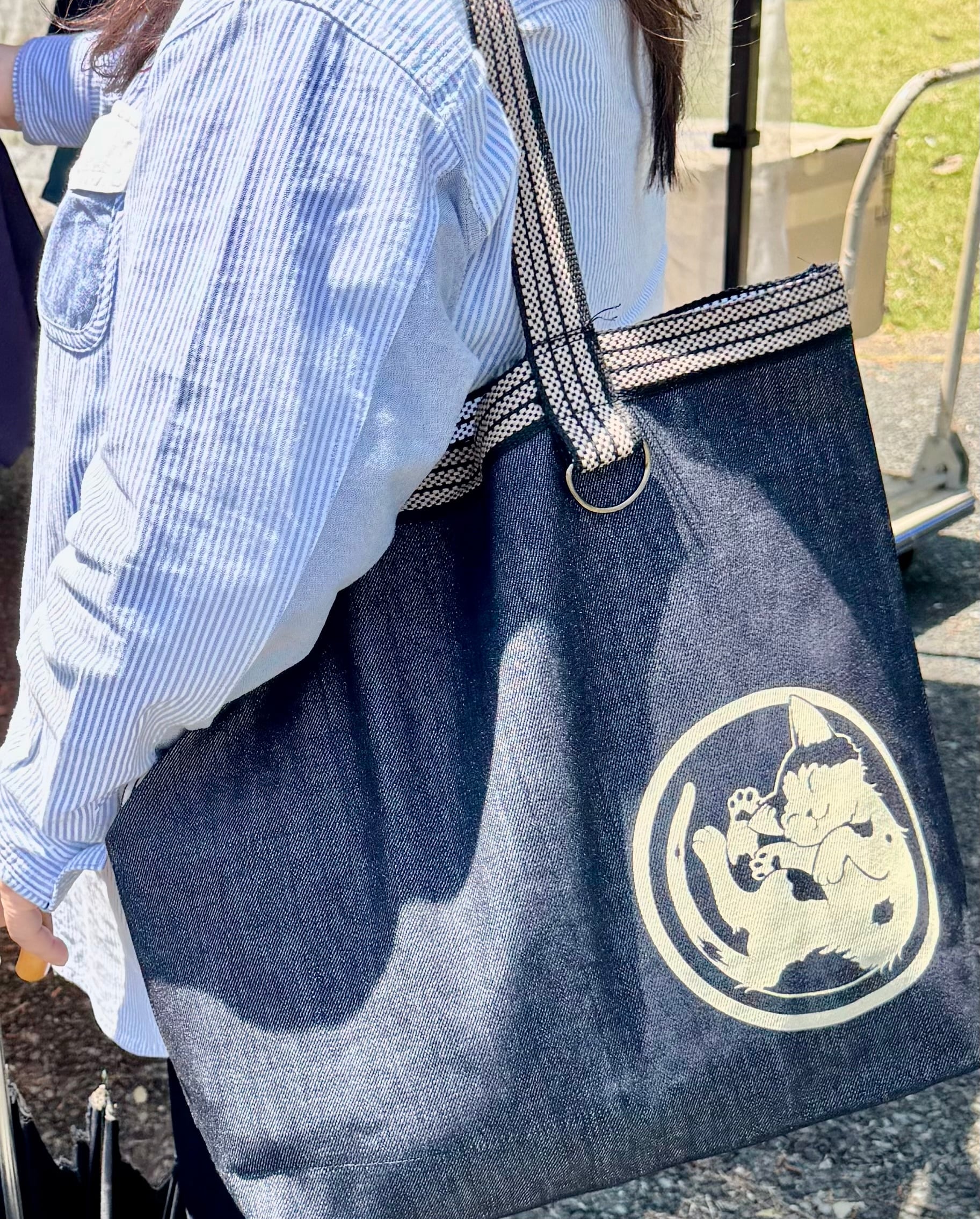 岡山デニム「にゃおとら」トートバッグ(A) Japanese denim tote bag (A