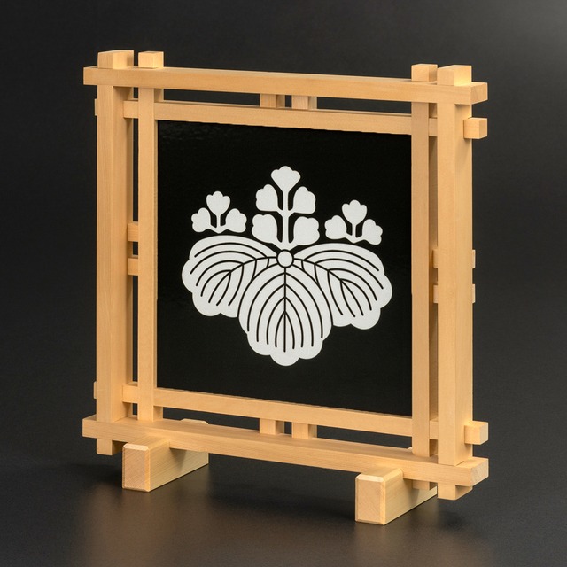 ［五三桐］組子細工の家紋パネル（28×28×10cm）