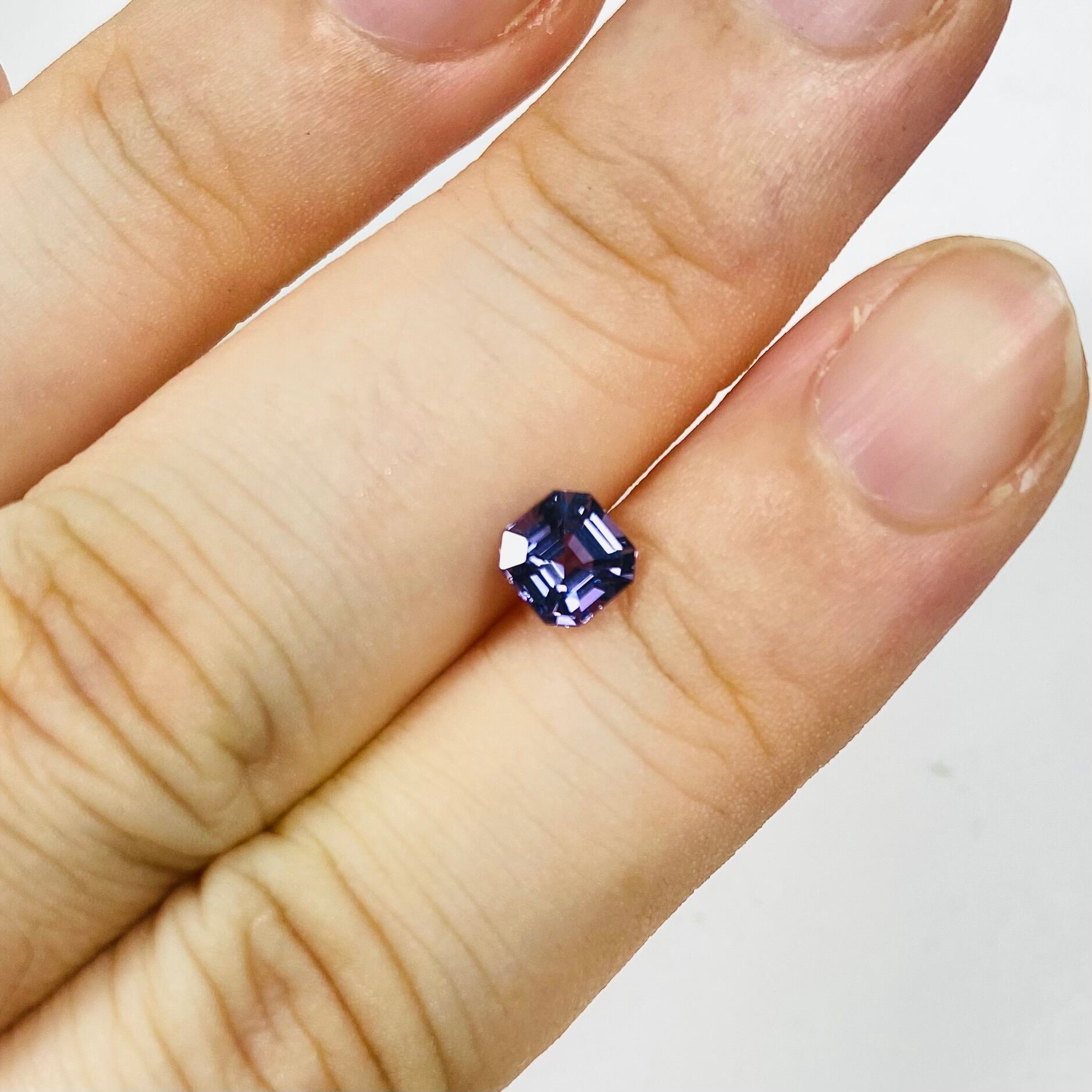 リンドウパープルな美男スピネル