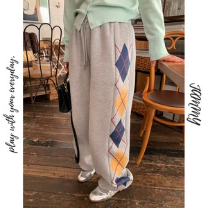 side argyle pattern sweatpants　J00179