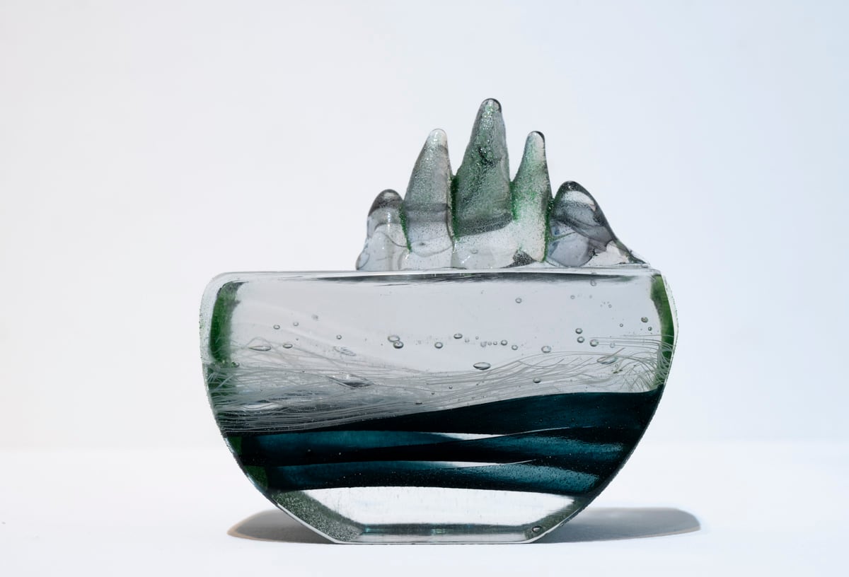 オブジェ「森眠る」　輪島 明子 作