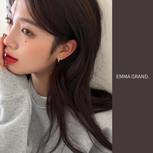 駆ける銀猫のシルバーピアス E00599