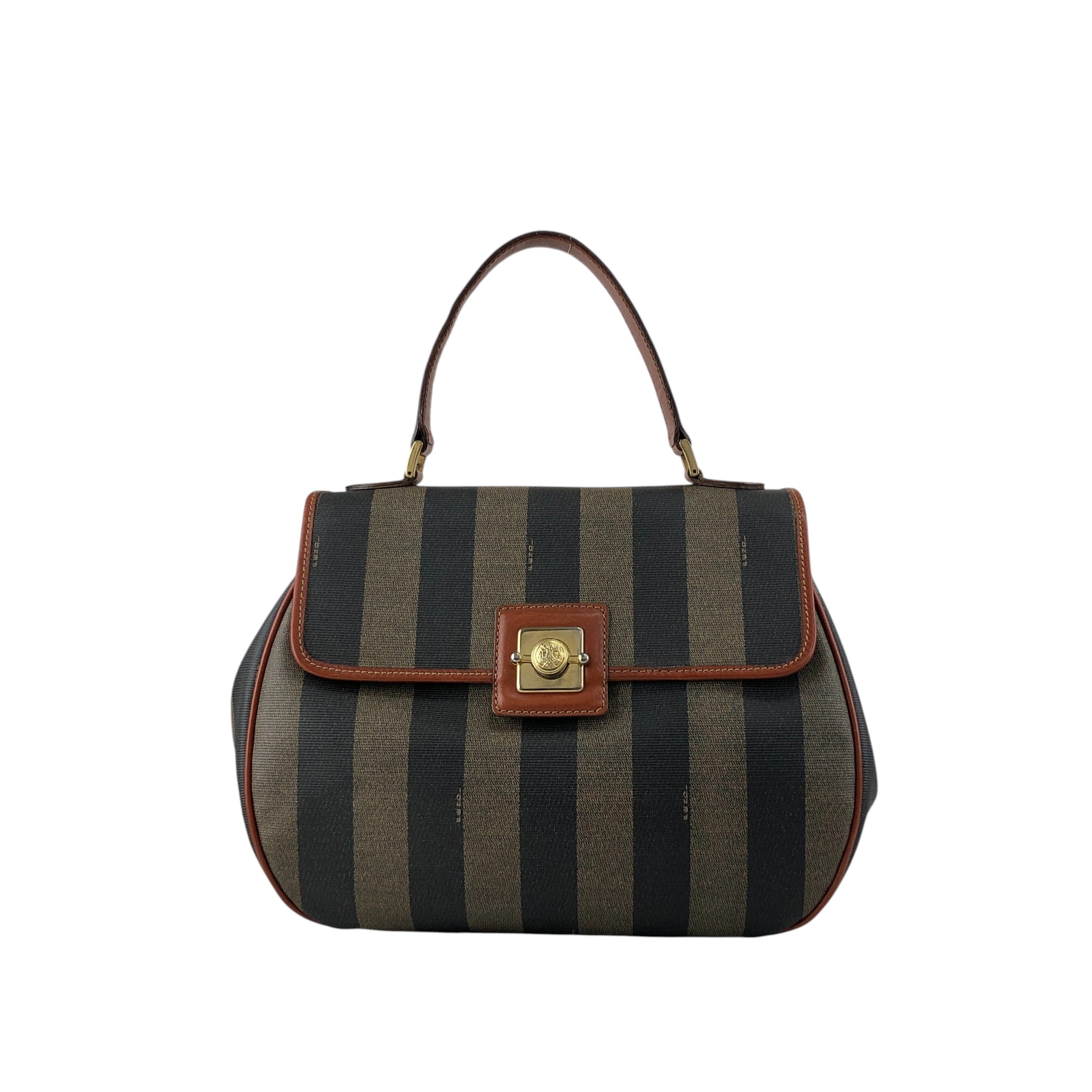 FENDI フェンディ ぺカンショルダーバッグ ブラウン ターンロック PVC