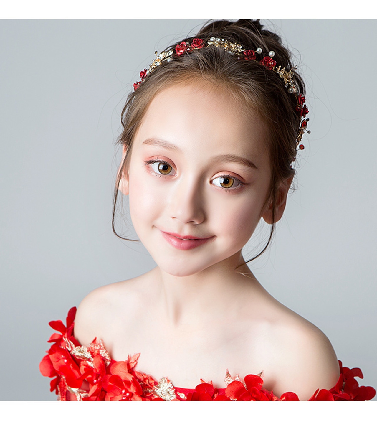 【即納】子供髪飾り　ピアノ発表会　ヘアアクセサリー　誕生日プレゼント　カチューシャ　フラワーガール   七五三 　ダンス演出　結婚式  二次会　お宮参り　パーティー髪飾り