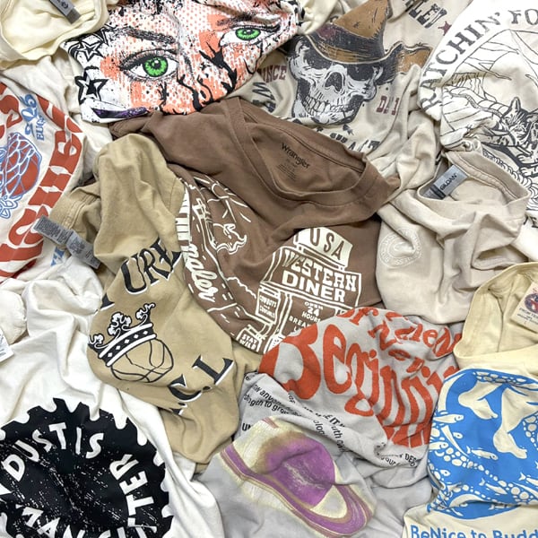 1点物◇ビッグサイズXLベージュ猫バックプリントTシャツ古着メンズXXL