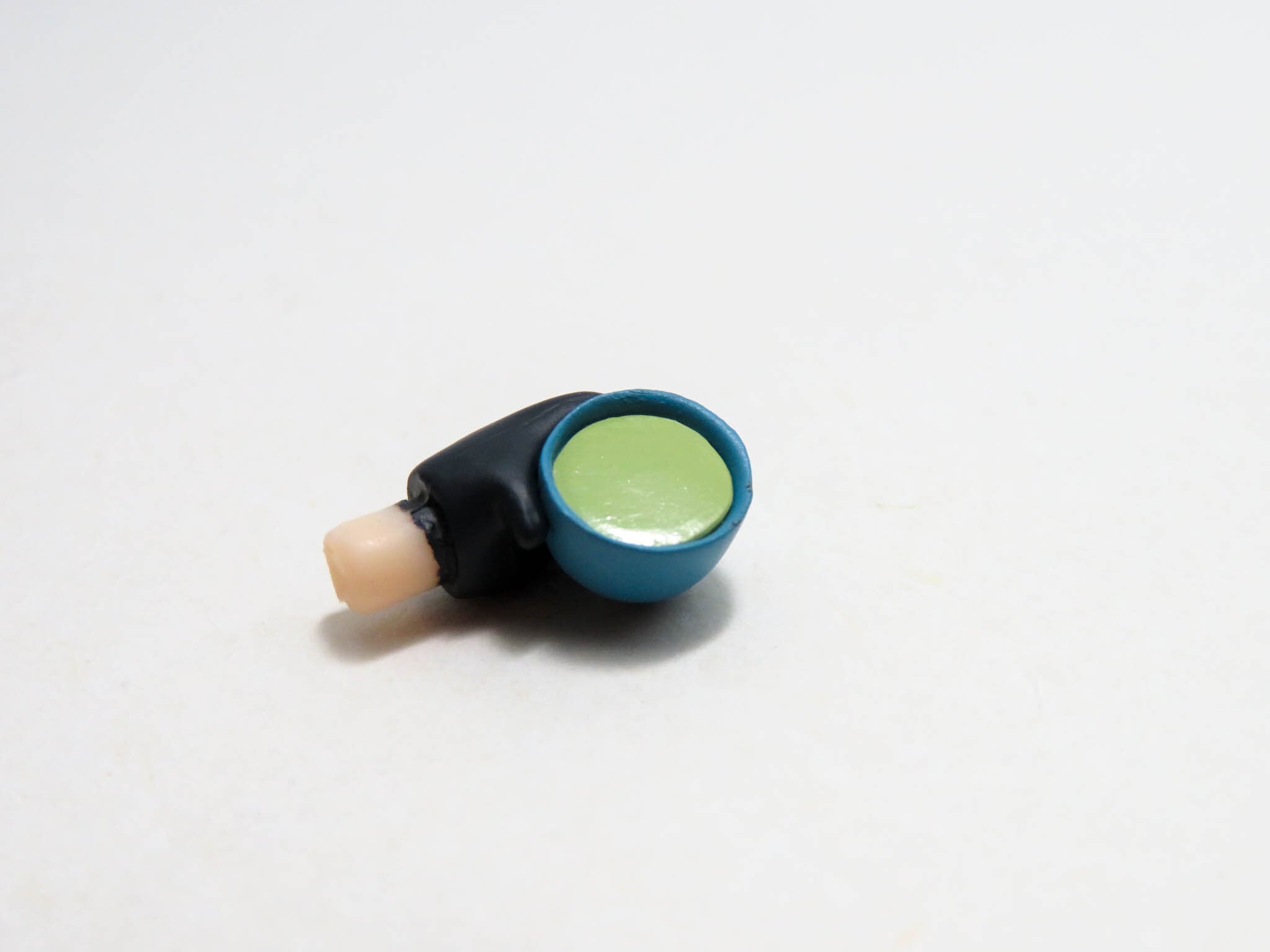 【2851】 糸師冴 小物パーツ お茶 ねんどろいど