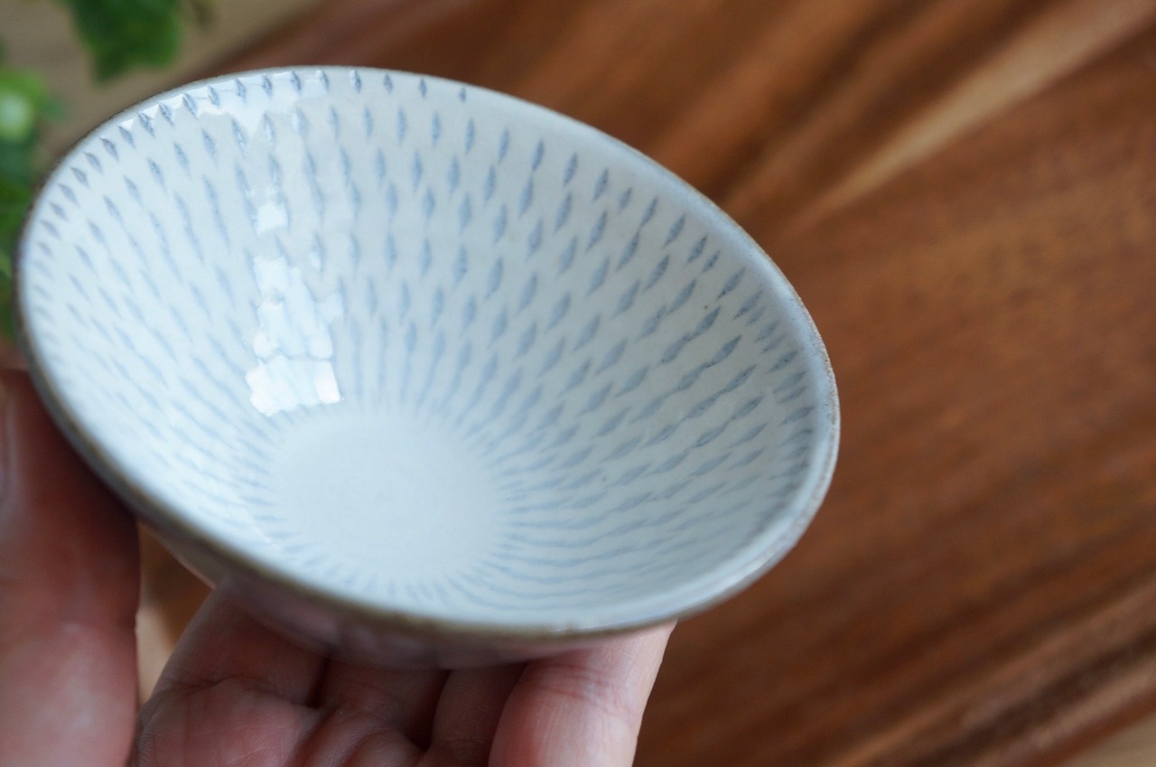 小石原焼　まるた窯　豆鉢 白釉とびかんな   ③ 【30-11】