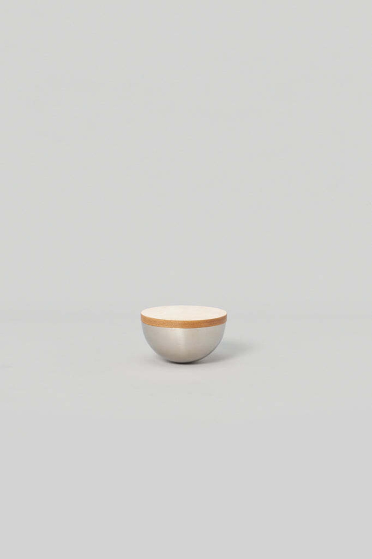 _Fot - bowl S :natural|レザー蓋付きステンレスボウル/ウッドボール付属/フレグランス対応/小物入れ/日本製
