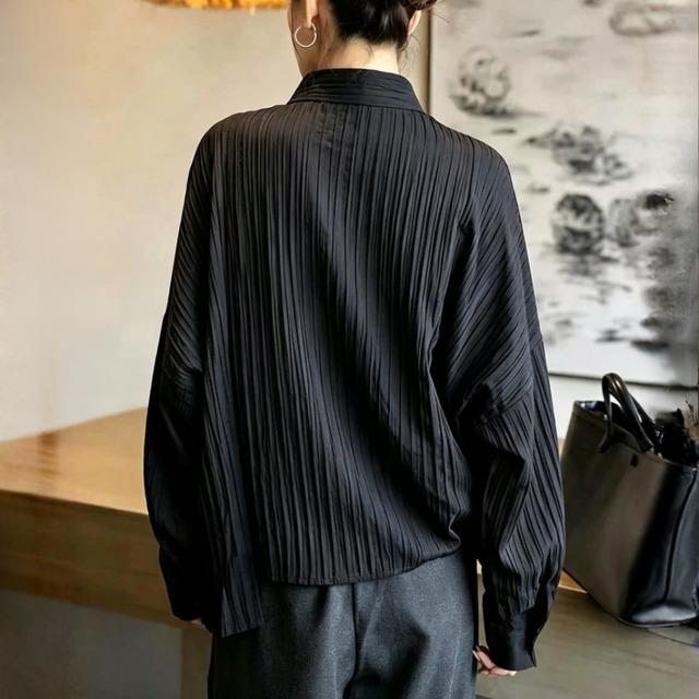 Twist pleated design shirt【2color】 C1632