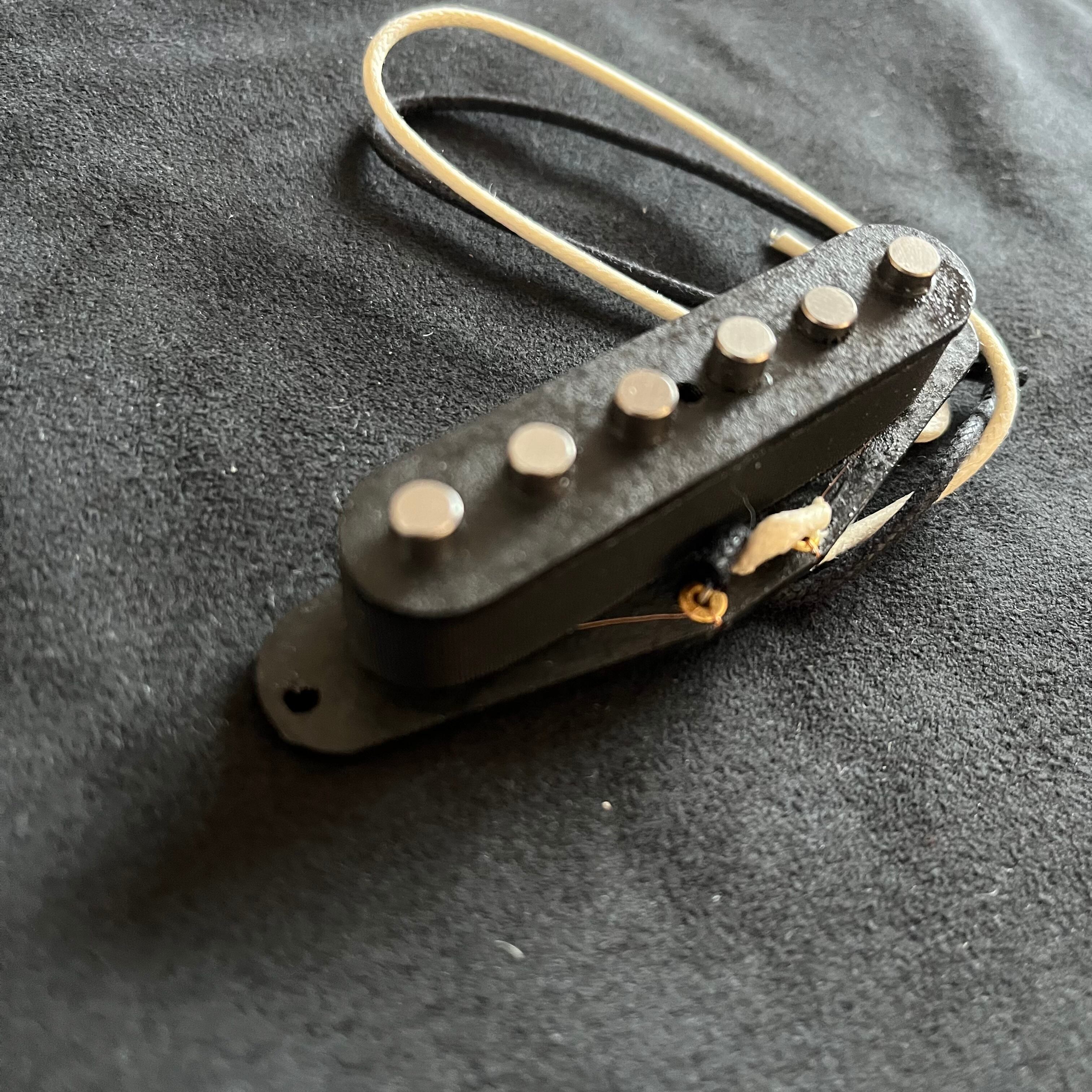 Tourus Handmade pickups Gravity"ADRENA"