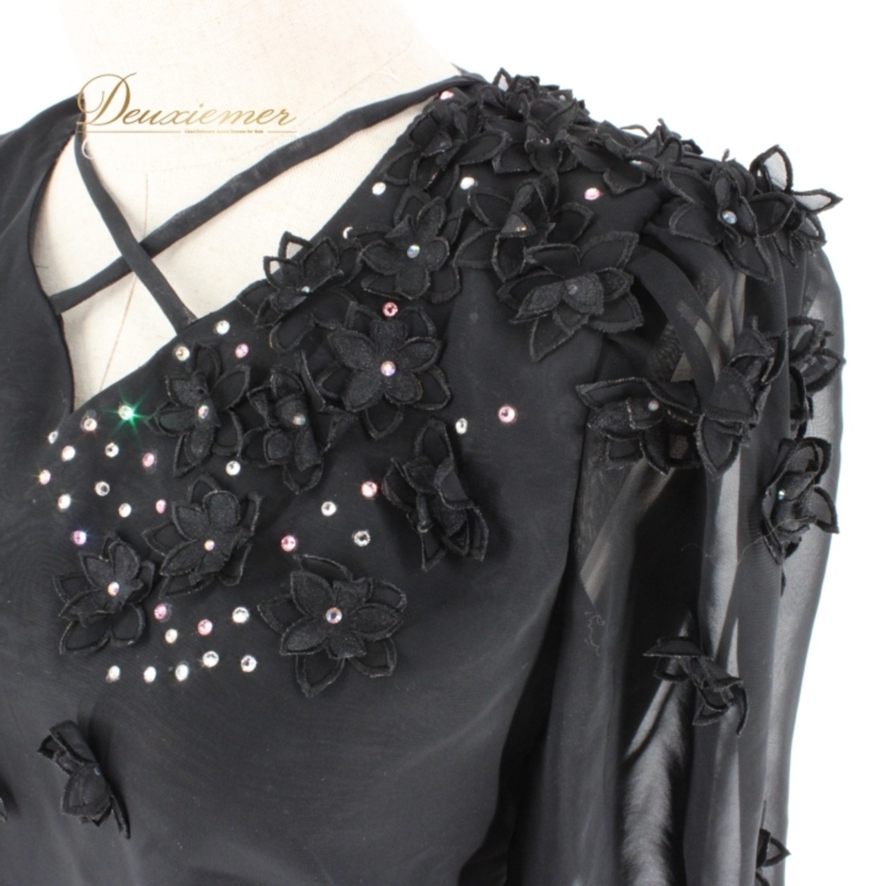 社交ダンス 衣装 スタンダード トップス レッスンウェア レディース 黒 ラインストーン ブラック系 U:NA ユーナ 花柄 フォーマル 練習着 アーバンブラック ウエストゴム ファスナー おしゃれ 伸びない 袖あり デザイン トップス 重ね着 花飾り ストーン装飾 パーティー用 講師用 ダンスwear レディースファッション ユニーク 薄手 長袖 フェミニン スタイリッシュ ステージ衣装