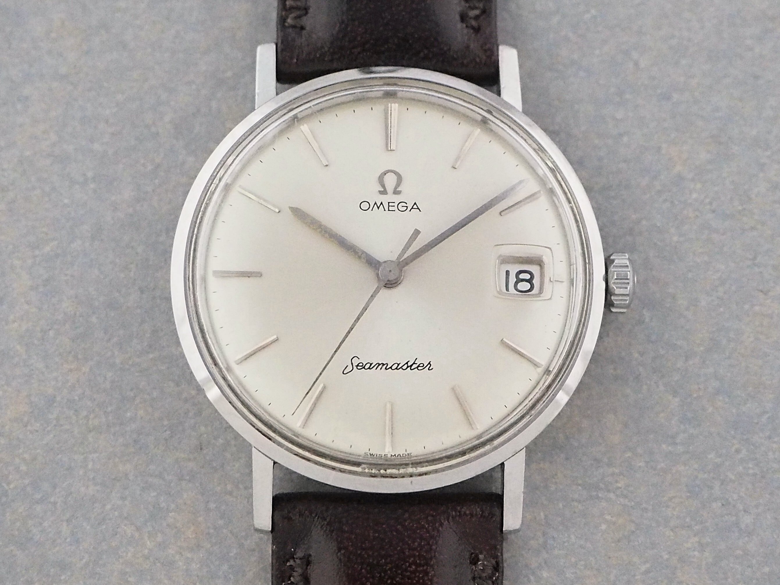 OMEGA | L o'clock