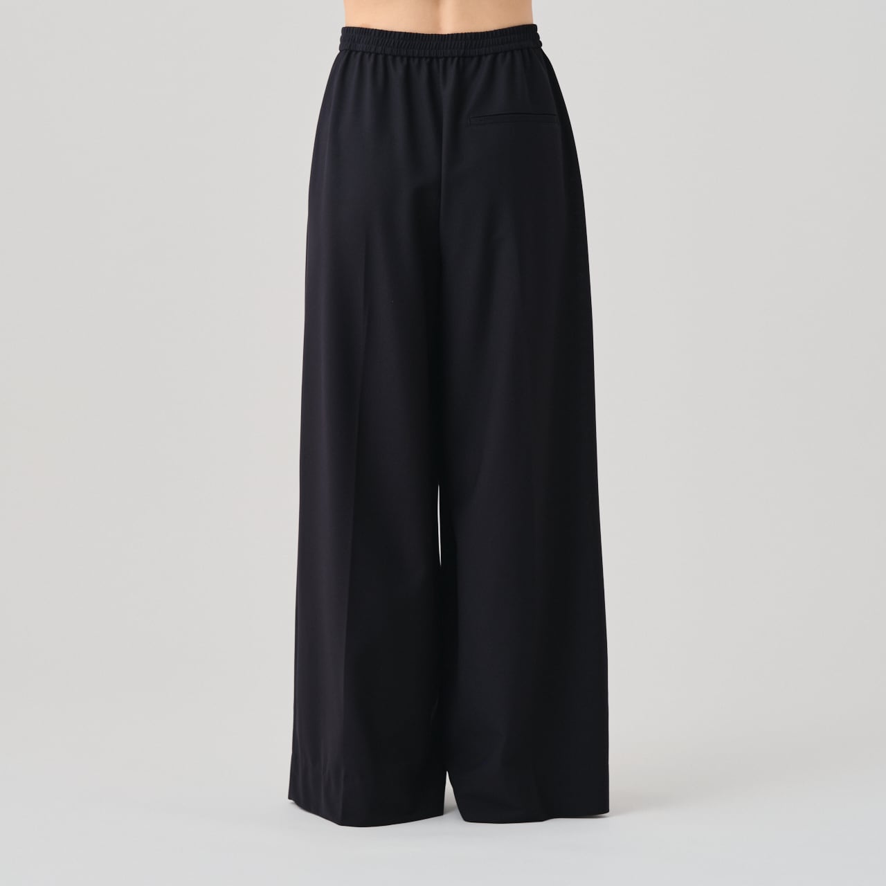 Cupro Twill Balancircular® Drawstring Easy Wide Pants | GGG ONLINE