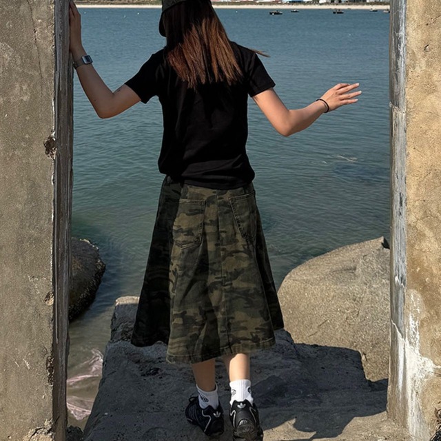 ミリタリーカモフラミディスカート 1col   R01811