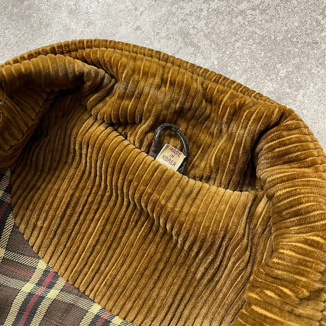 BANANA REPUBLIC LEATHER VEST JACKET SIZE L (USED) | Flip N' Merch