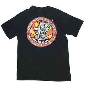 『Born To Kick Arse』 90s UK vintage T-shirts