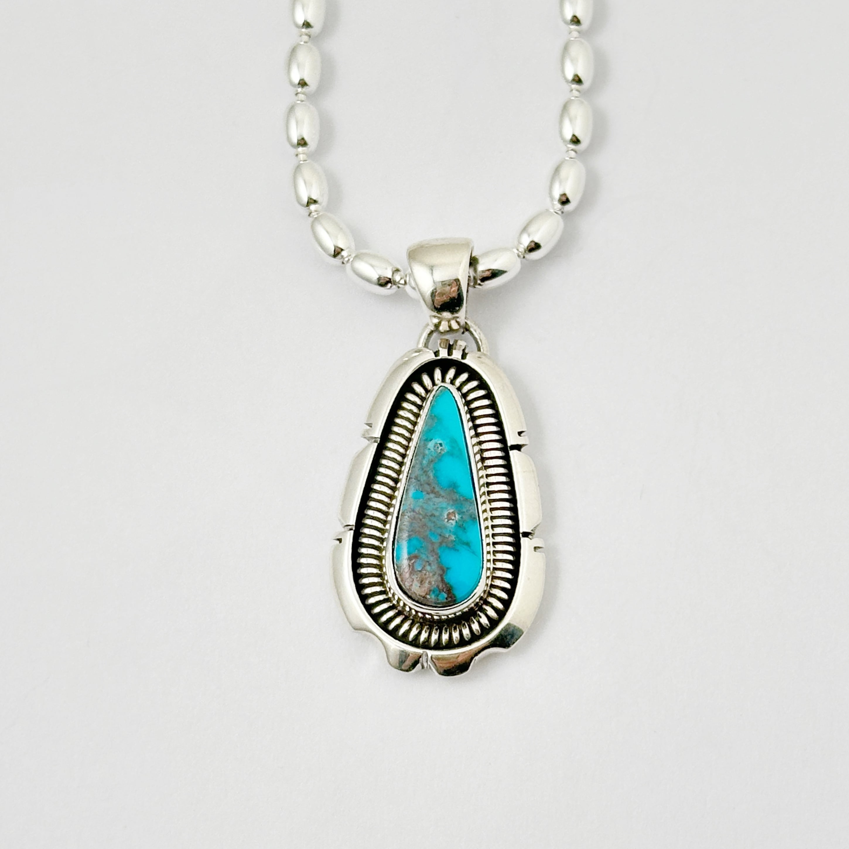Indian Jewelry 》【一点物】ビスビー ターコイズ ペンダント Indian Jewelry 》【一点物】ビスビー ターコイズ ペンダント