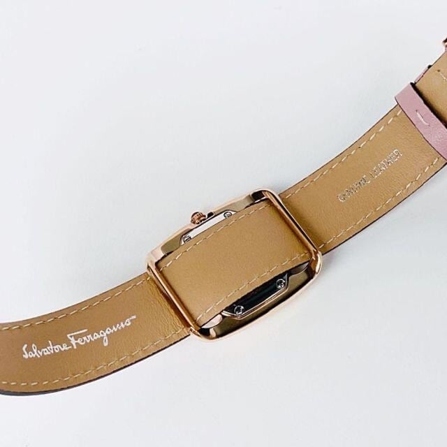 定価12万】 フェラガモFerragamo 女性レディース 新品 腕時計 レザー革