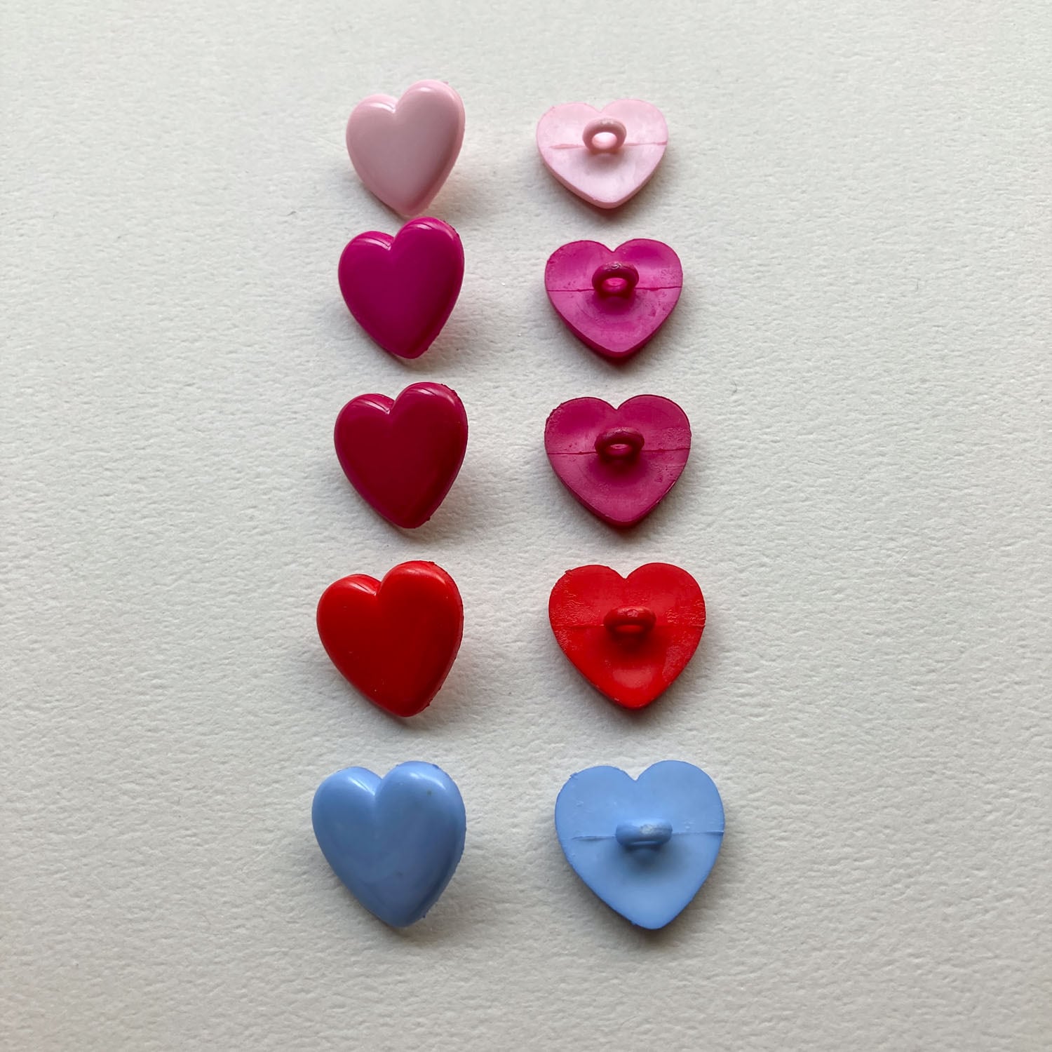 カラーハートフランスボタンM（15mm） | Dua-アクセサリーパーツショップ