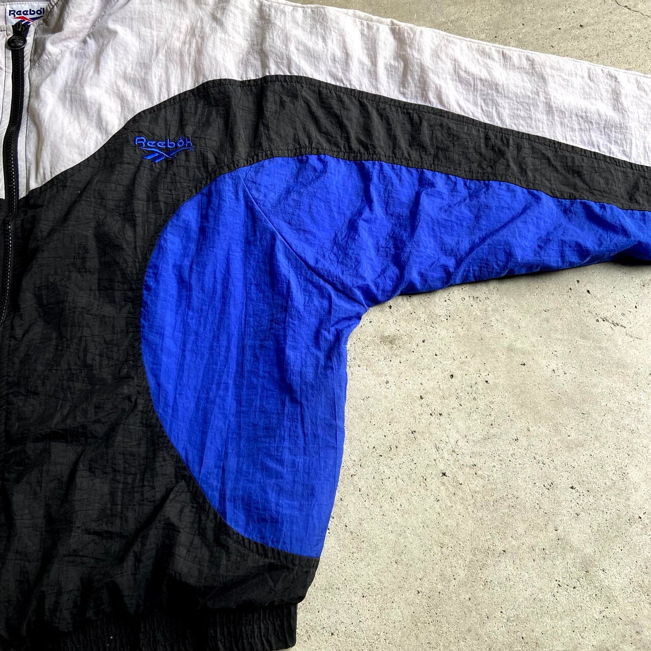90年代 Reebok リーボック ワンポイント ロゴ刺繍 ナイロンジャケット