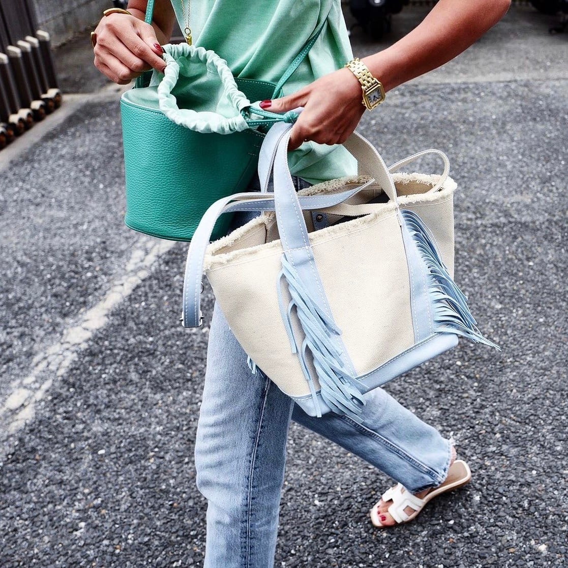 レディースAyako bag side fringe ICE BLUE - トートバッグ