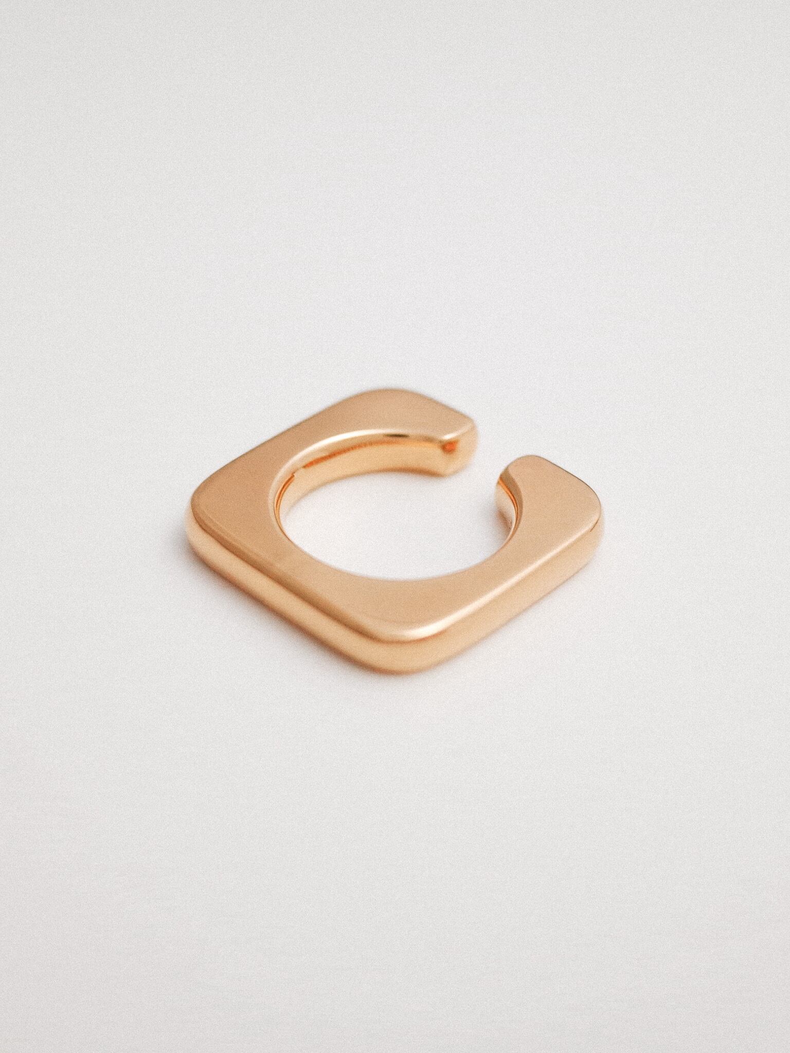 FLAT CUFF | ALANDALA Online Shop