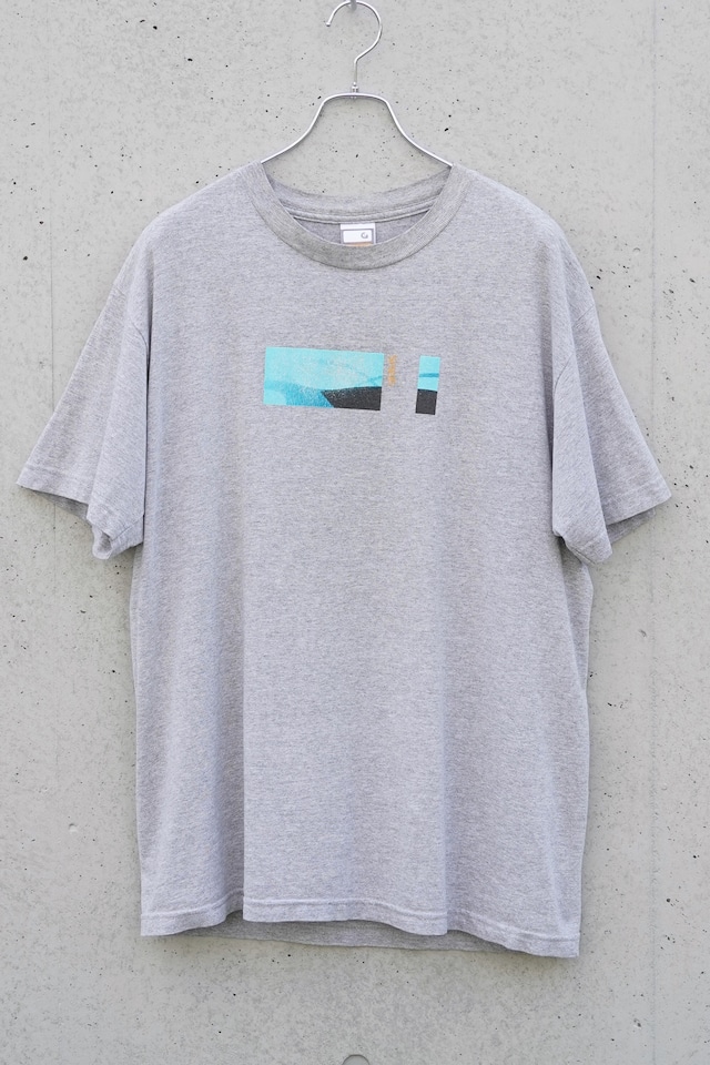 gravis 90s–00s Graphic T-Shirt / Made in USA / Heather Gray / L