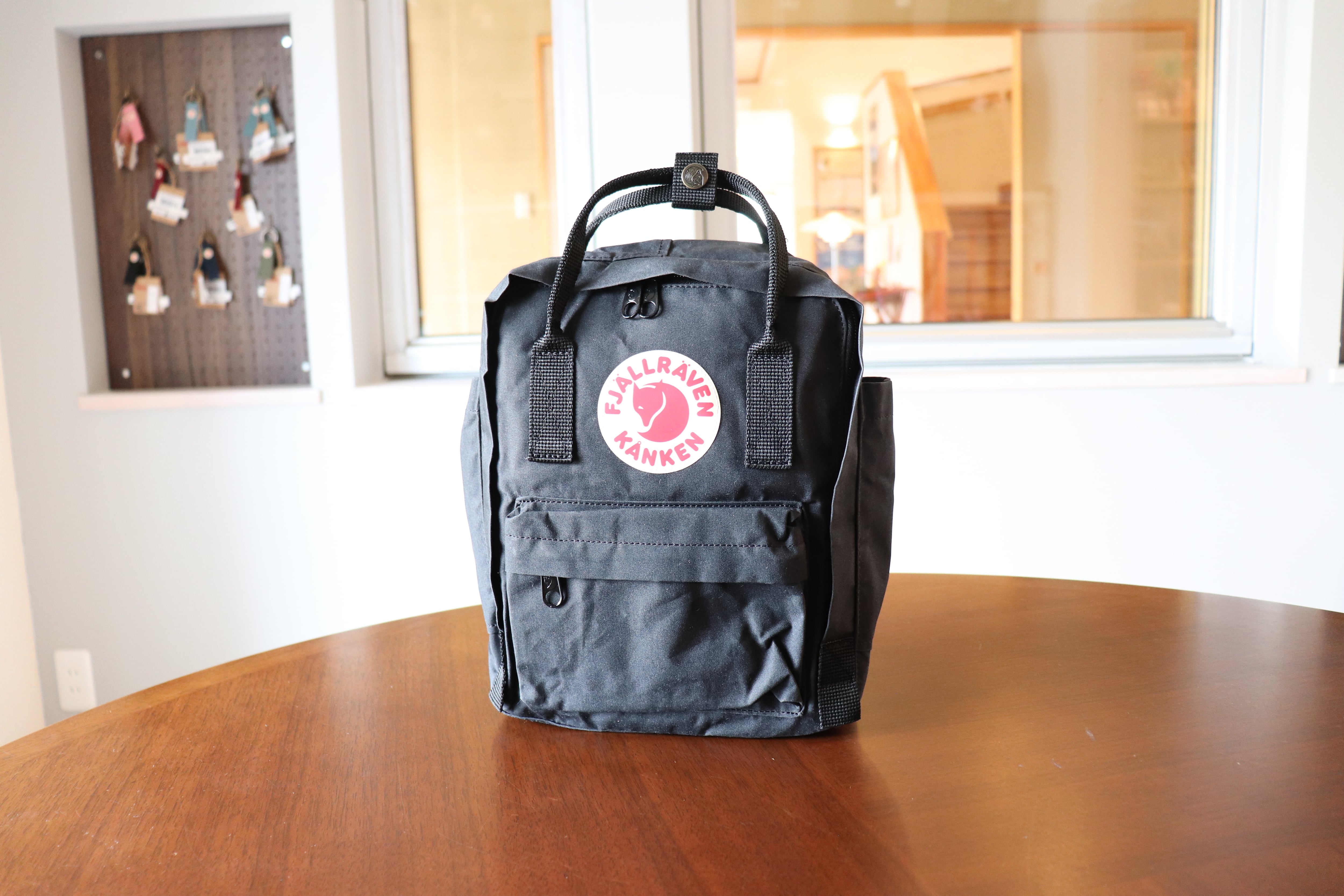 フェールラーベン Kanken Mini Black