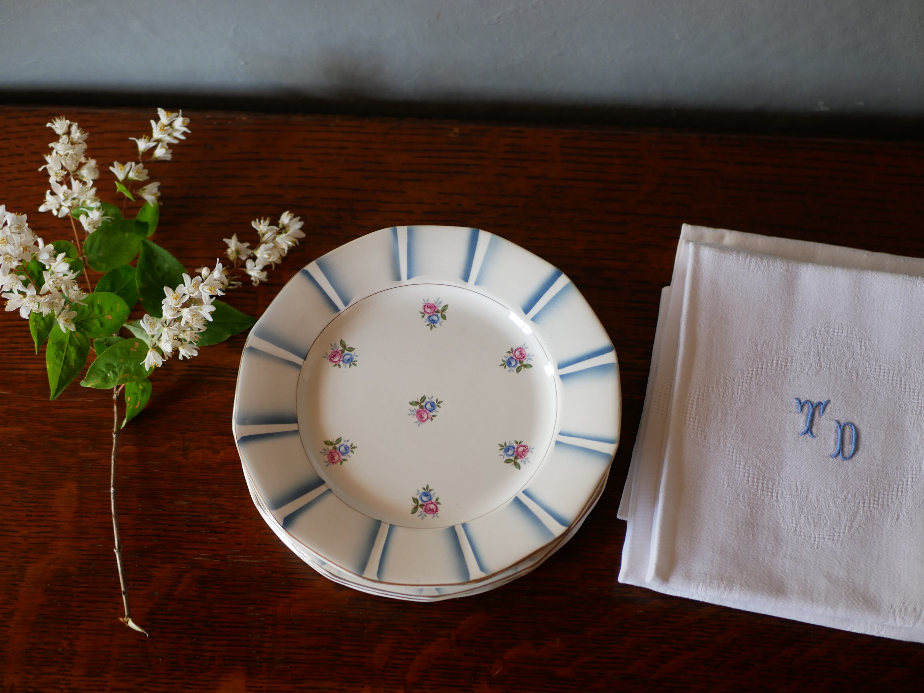 サルグミンヌ　小花柄　フランス　アンティーク　プレート　皿　ビンテージ