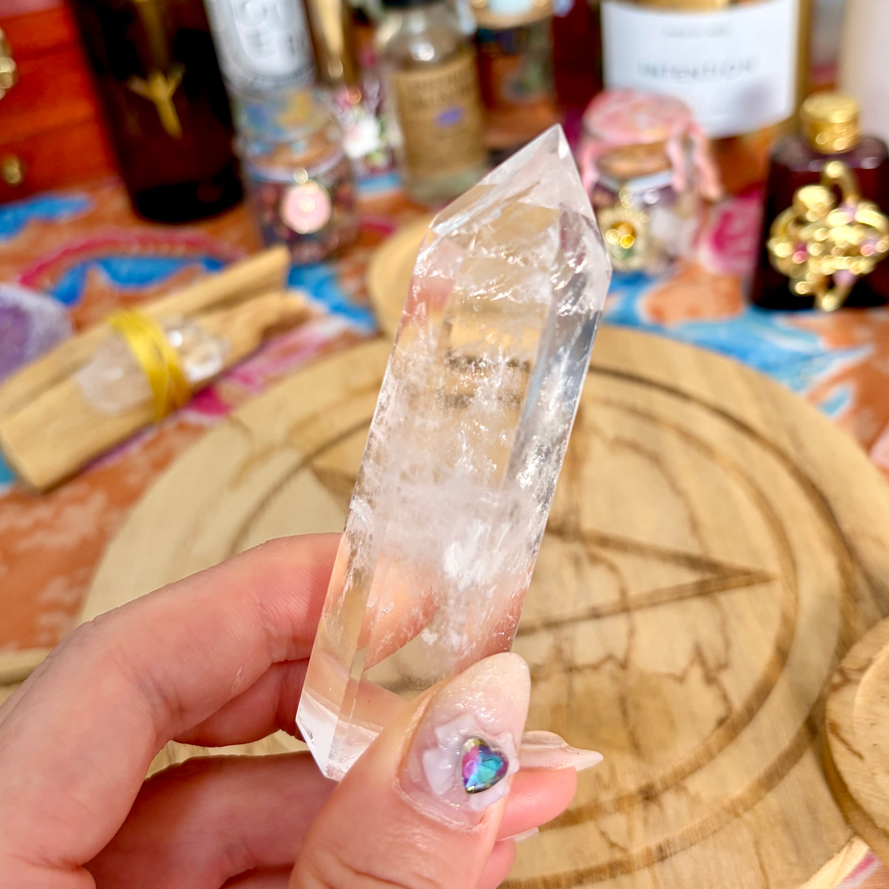 クリアクォーツ　フラワーフォーメーション　267g 水晶クラスター　天然石 魔女の祭壇】 水晶 / クリアクォーツ の ポイントタワー C