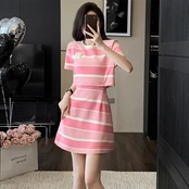 Elegant Striped Dress 5077