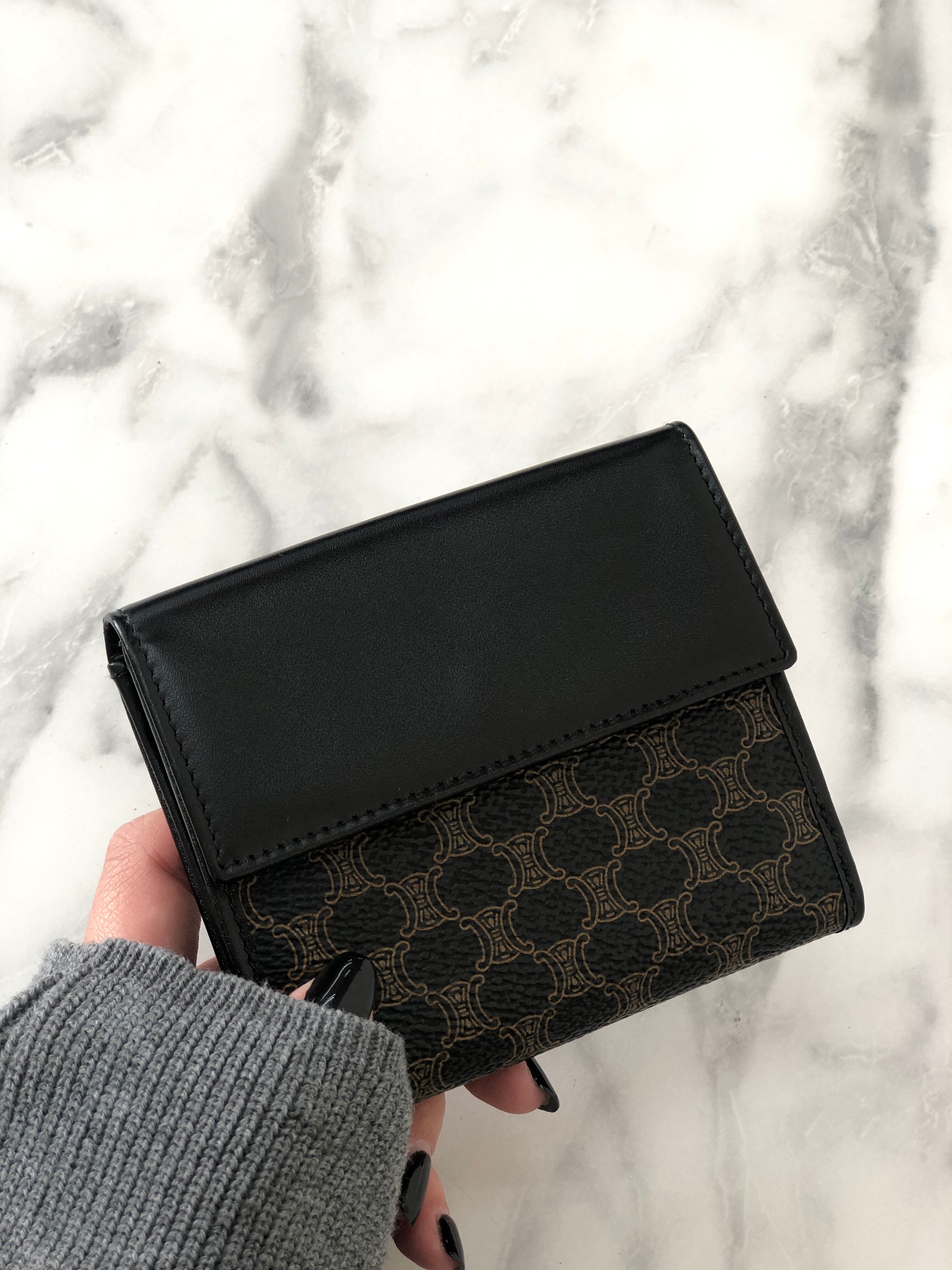 CELINE セリーヌ マカダム レザー 二つ折り財布 ミニ 財布 ブラック 