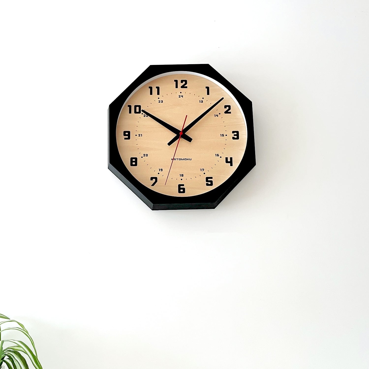 KATOMOKU muku clock 8 八角形 ブラック km-81BK8 掛け時計 | 加藤木工