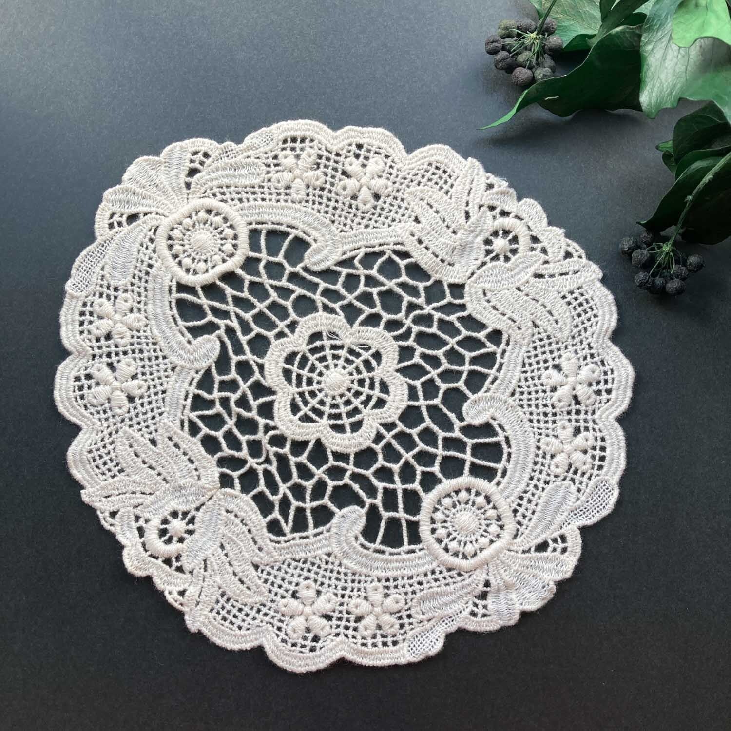 ☆スカラップレースについて☆ アンティーク スカラップレース カットワークレース 1.55m 2.9cm幅