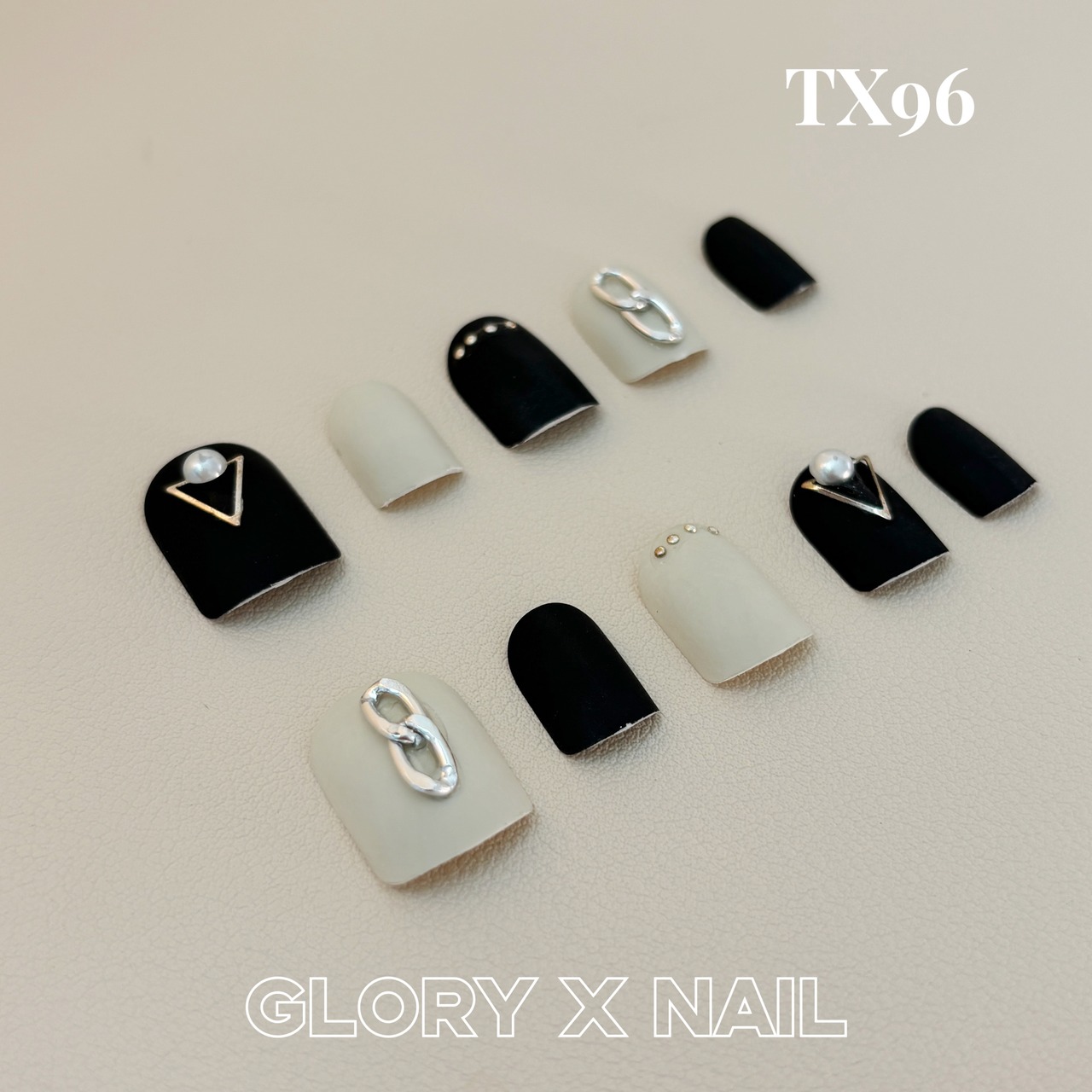 TX96 ネイルチップ サイズS