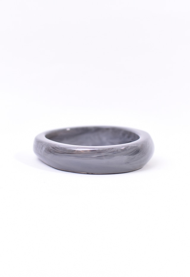 organic circle bangle / gray