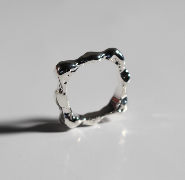Glacia ring