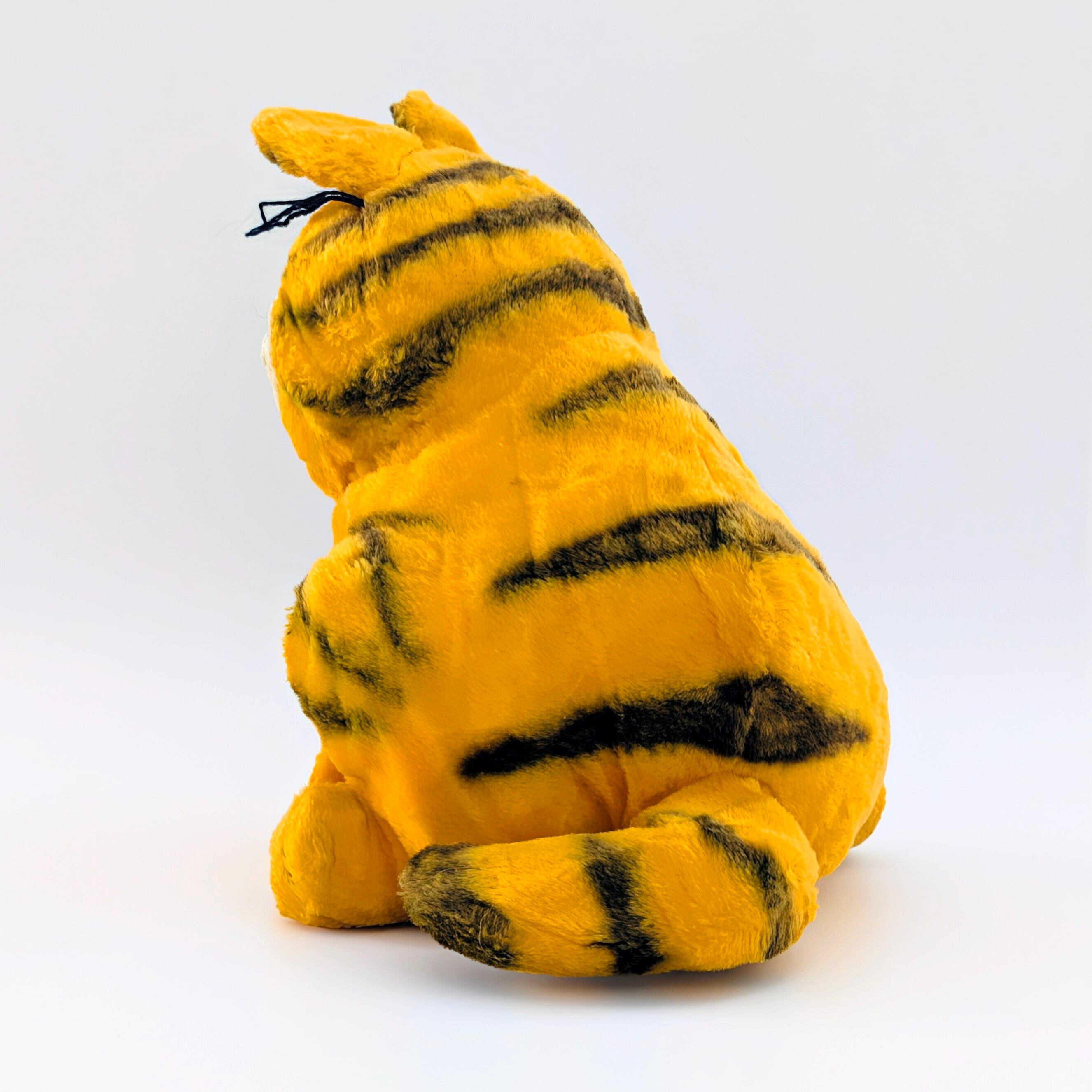 ☆ VINTAGE 1980年代初期 ☆【 Garfield ( ガーフィールド ) 】『 ガーフィールド / おすわり左向き ビッグサイズ！ 』ぬいぐるみ プラッシュ plush 1980年代年製 〚アメリカン雑貨 アメトイ〛