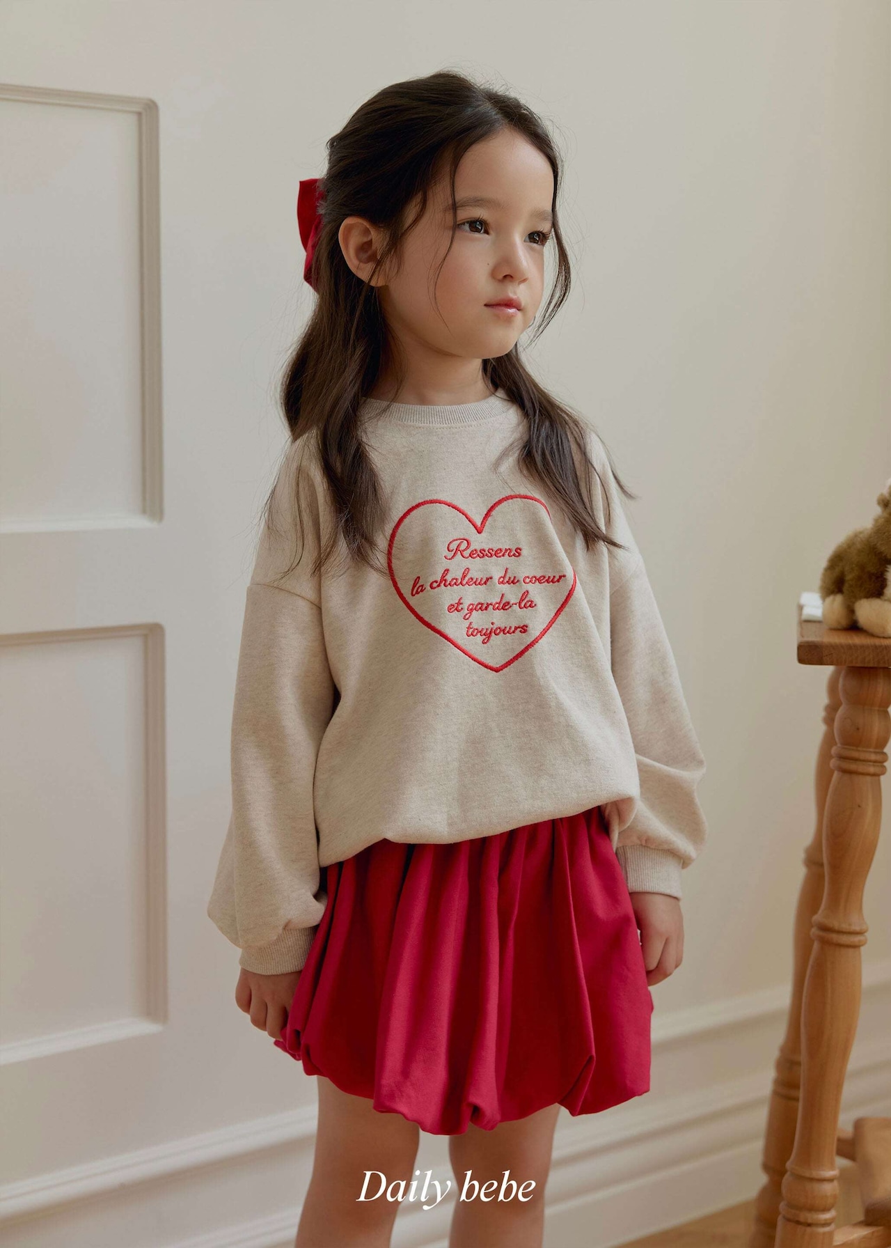 【取寄】Dailybebe ハートワッペントレーナー|秋服|韓国子供服|26/AT