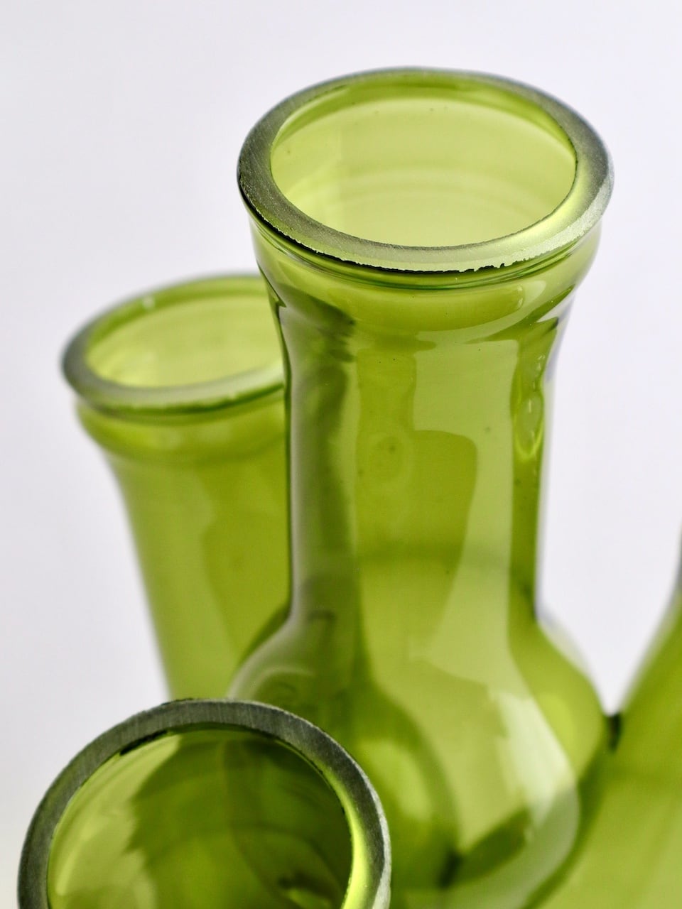ガラスの小瓶フラワーベース グリーン L（16口）｜Glass Bud Vase