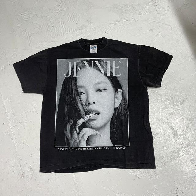 JENNIE ジェニー BOOTLEG Tシャツ | 西田商店