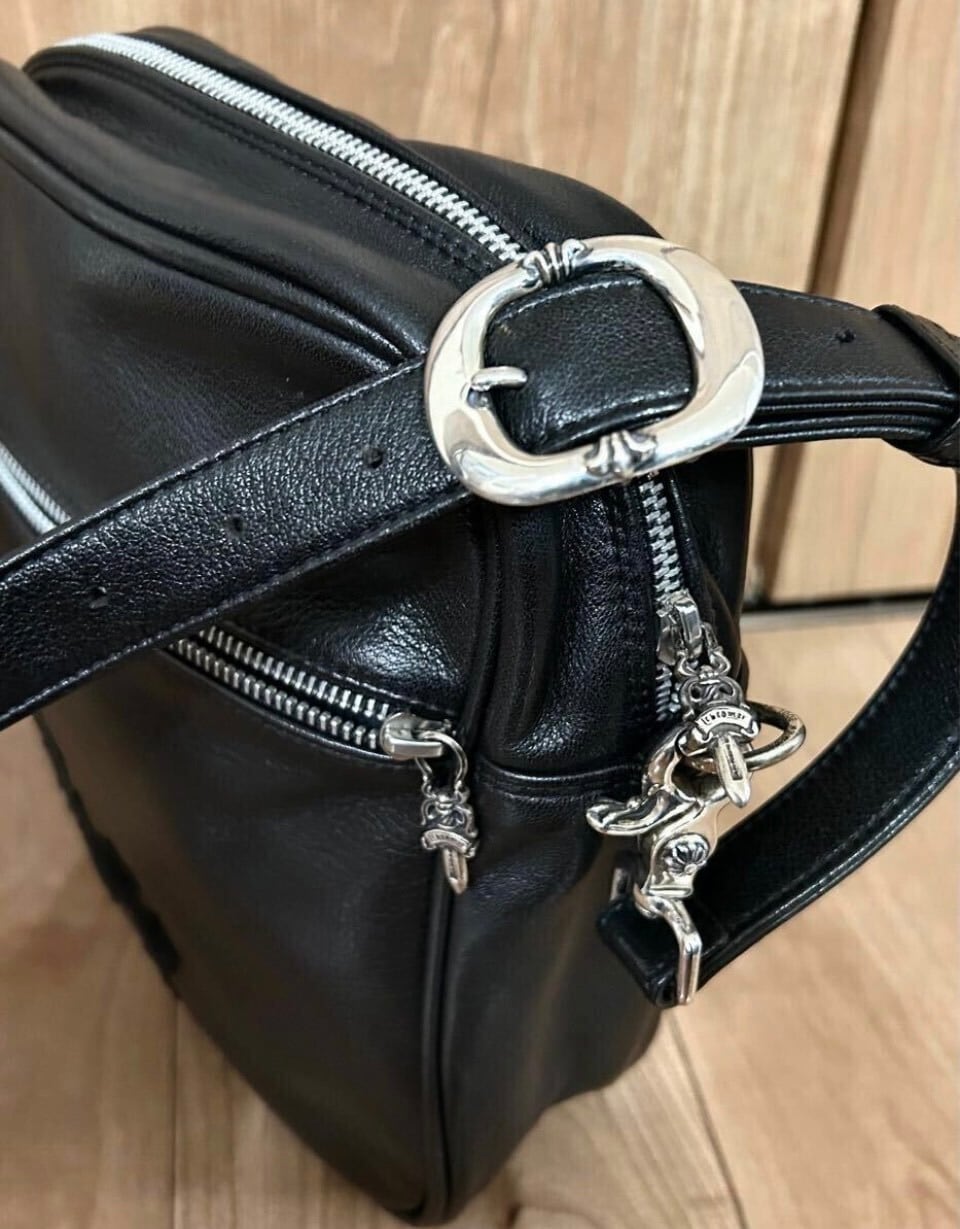 CHROME HEARTS クロムハーツ レザーガラス加工 クロスパッチ TAKA