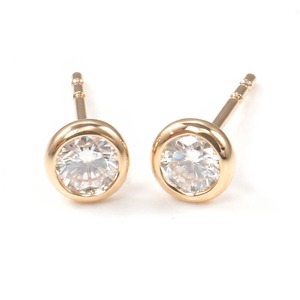 ベゼル ラウンドピアス 5mm モアサナイト 10K/18K【受注生産】