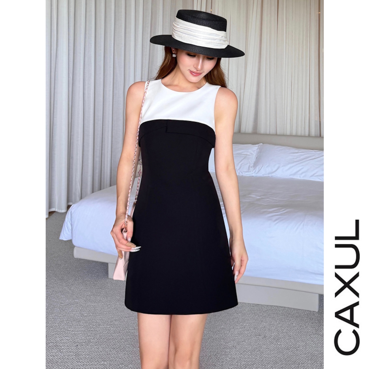 Contrast Panel Sleeveless Mini Dress/2color