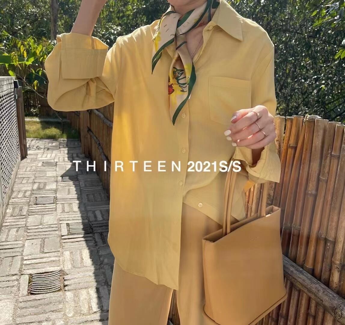 オーバーサイズ　シンプルシャツ　AJ2205-623